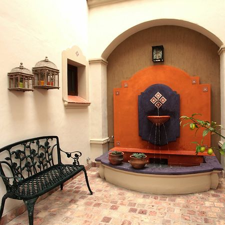 Hotel Boutique Balcon De La Plaza Сальта Экстерьер фото