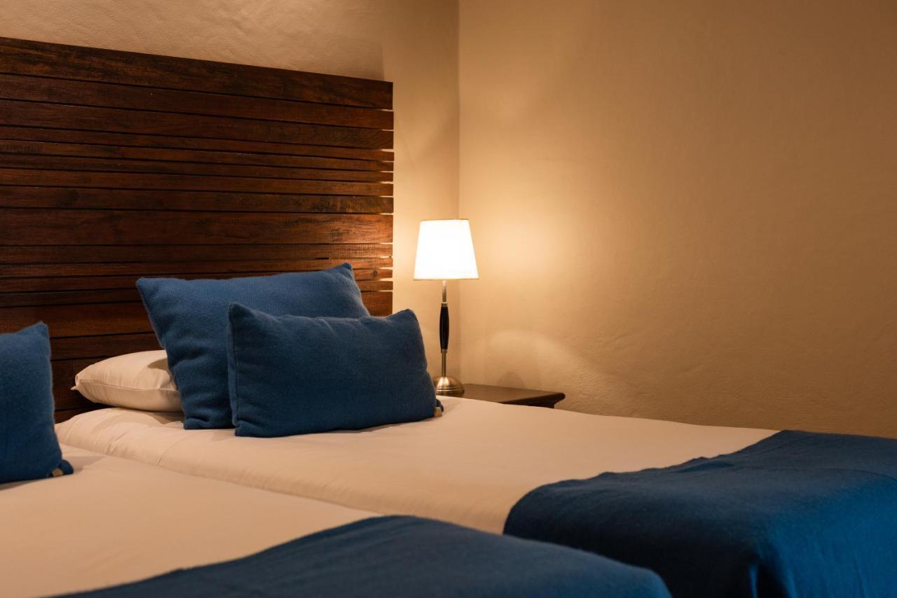 Hotel Boutique Balcon De La Plaza Сальта Экстерьер фото