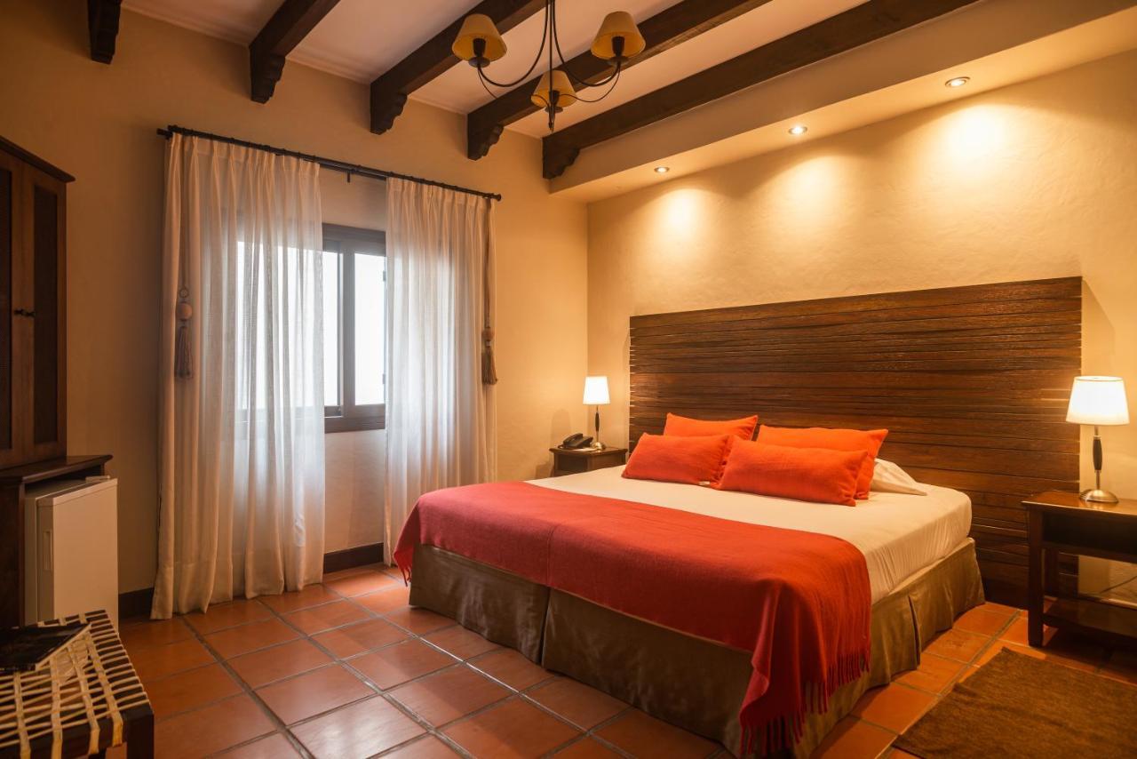 Hotel Boutique Balcon De La Plaza Сальта Экстерьер фото